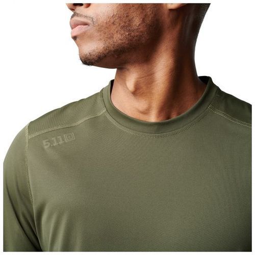 5.11 Tactical 40168 MEN'S RANGE READY SHORT SLEEVE Athletic, Crew Collar Base  Layer, Lightweight, 100% Polyester Fabric Features Wicking and Anti-Odor  Properties – ASS911